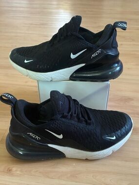 Nike Air Max 270  Black Running Shoes 943345-001 Size 4.5YUS Women 6.0 Us